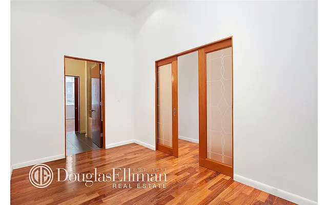 Rented by Douglas Elliman | media 29