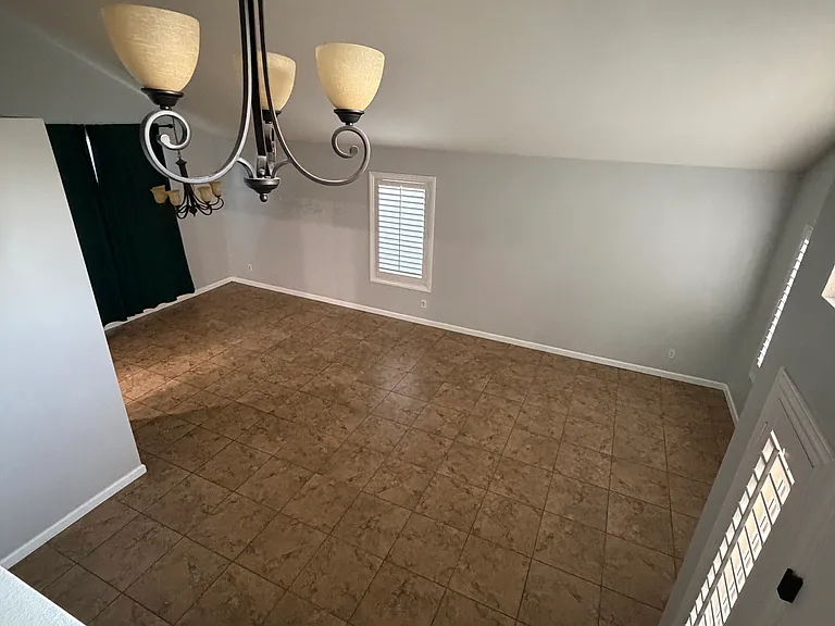 39818 N General Kearny Rd — Photo 10