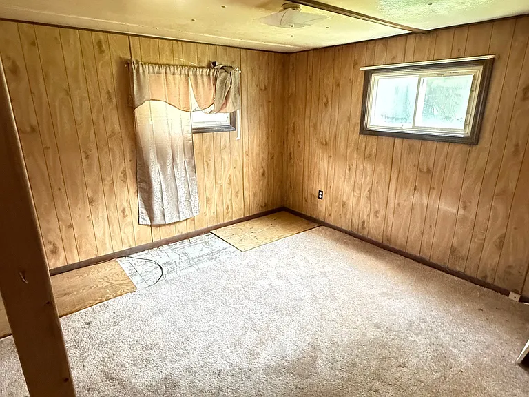 1404 N Rumbaugh Ln #10 — Photo 9