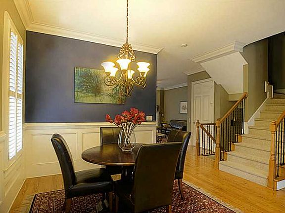 5th image of 4210 Whitby Way SE #15