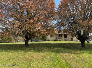 3618 Echo Valley Cir, La Grange, KY 40031