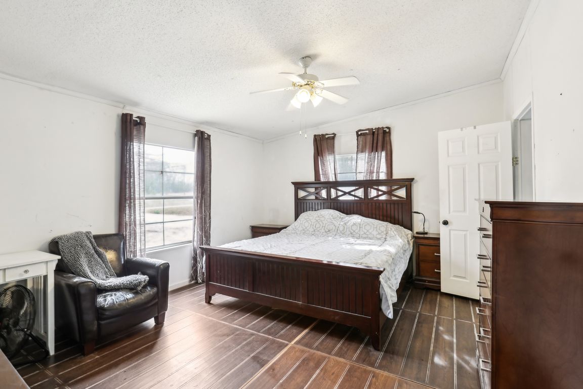 Perry Rd-019.jpg