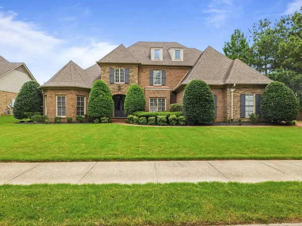 842 Shadow Walk Ln, Collierville, TN 38017