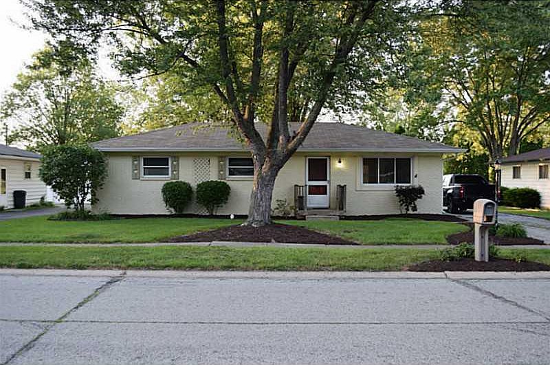 1st image of 909 E Alden Dr