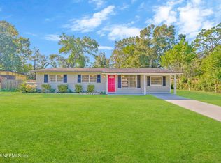 8078 Banville Dr, Jacksonville, FL 32210