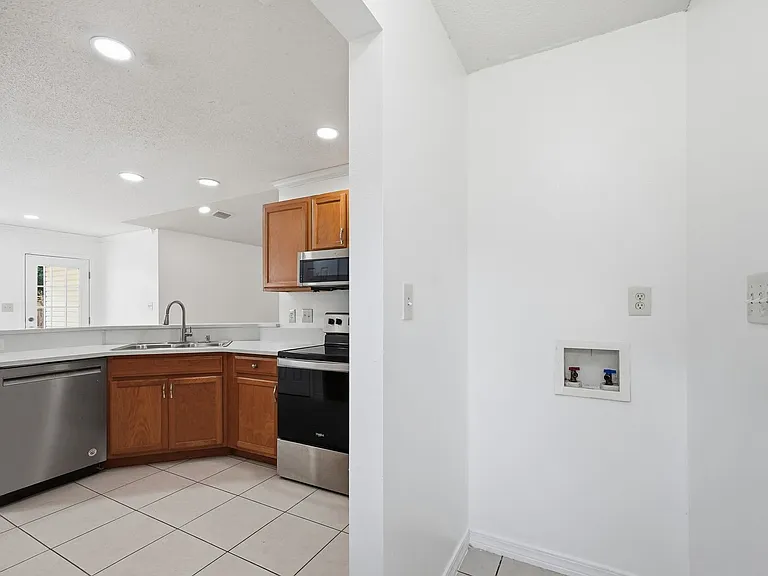 1755 Hopper St — Photo 23
