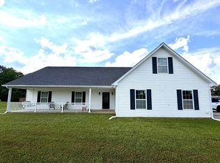 4853 N Pleasant Valley Rd, Robards, KY 42452