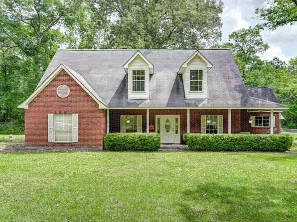 9881 Fosters Bnd, Cleveland, TX 77328