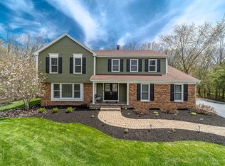 381 Stafford Ct, Lincolnshire, IL 60045