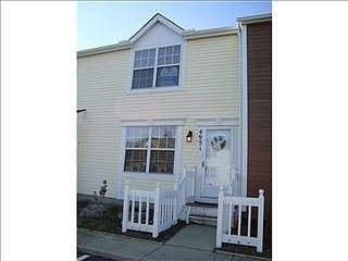 1st image of 4951 Stoneybrook Blvd