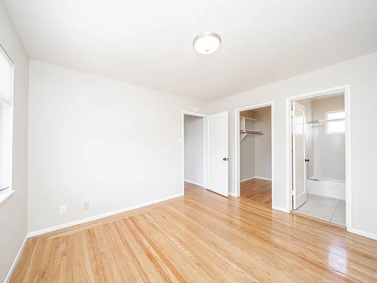 2275 Park Blvd — Photo 10