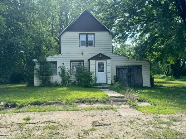 305 N Sherman St, Marathon, IA 50565