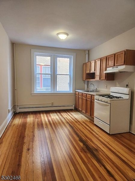 2nd image of 80 Union Ave APT B-8