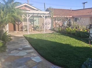 213 N Cooper St, Santa Ana, CA 92703