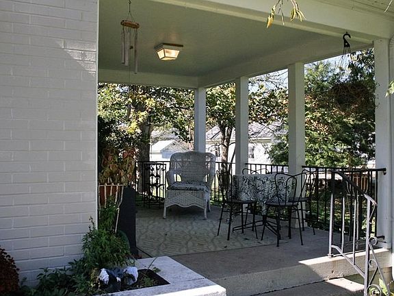 4th image of 6004 Orinoco Ave
