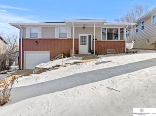 1925 S 51st Ave, Omaha, NE 68106