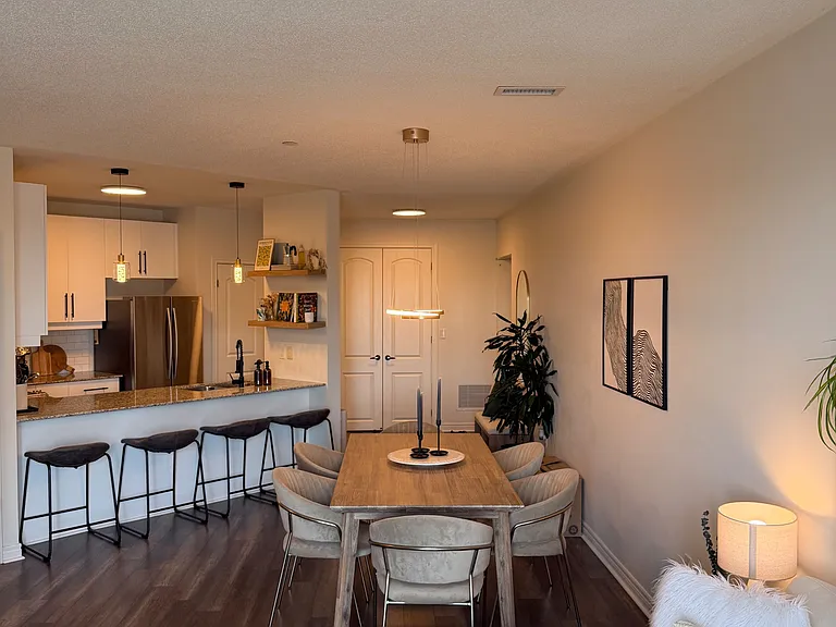 383 Main St E #310 — Photo 10