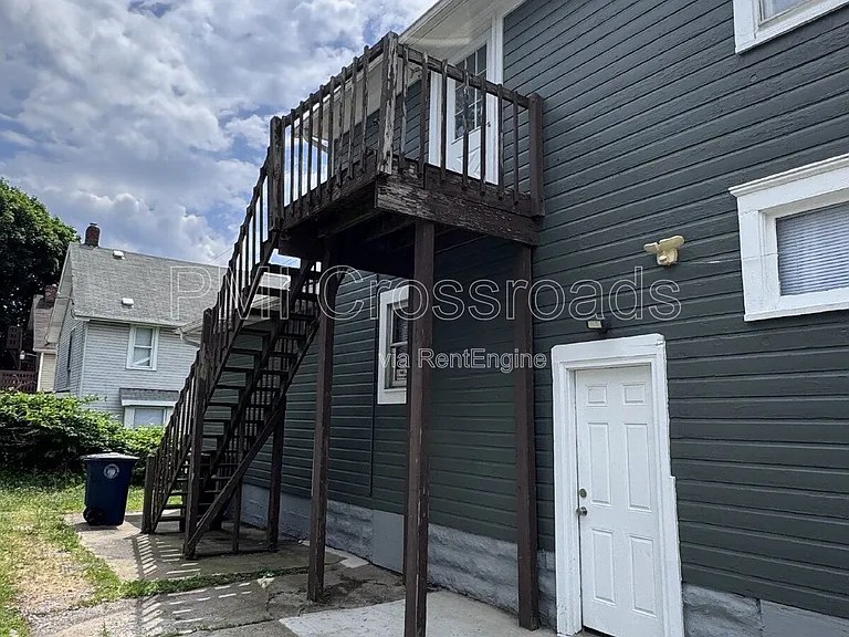 277 Fountain St — Photo 3