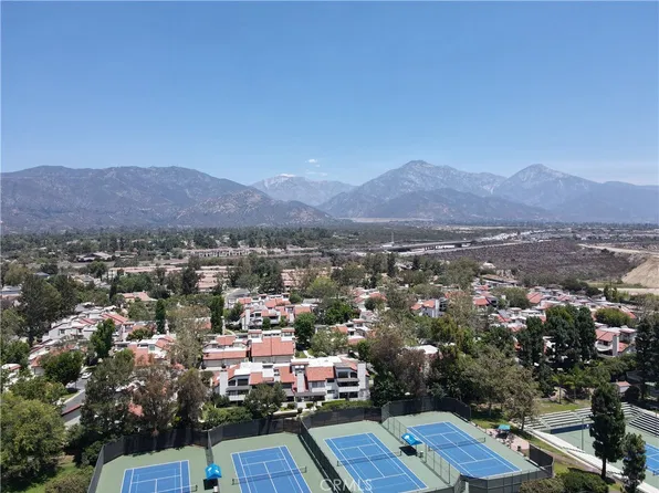 836 Trinity Ln, Claremont, CA 91711