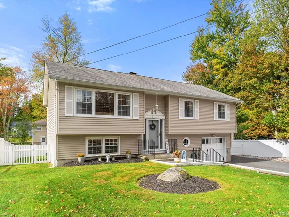 1699 Hanover Street, Yorktown Heights, NY 10598