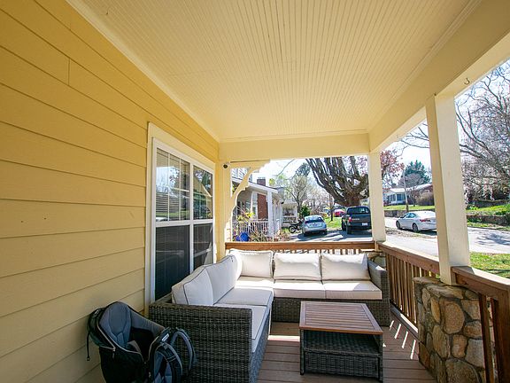 5th image of 24 Nevada Ave