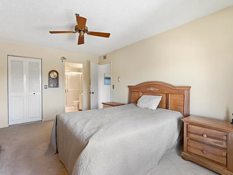 4452 NE Ocean Blvd #C3 — Photo 21