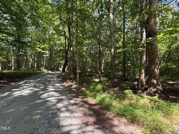 2424 Shadetree Rd #1, Hillsborough, NC 27278