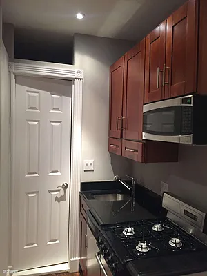 Rented by Citi Habitats | media 10