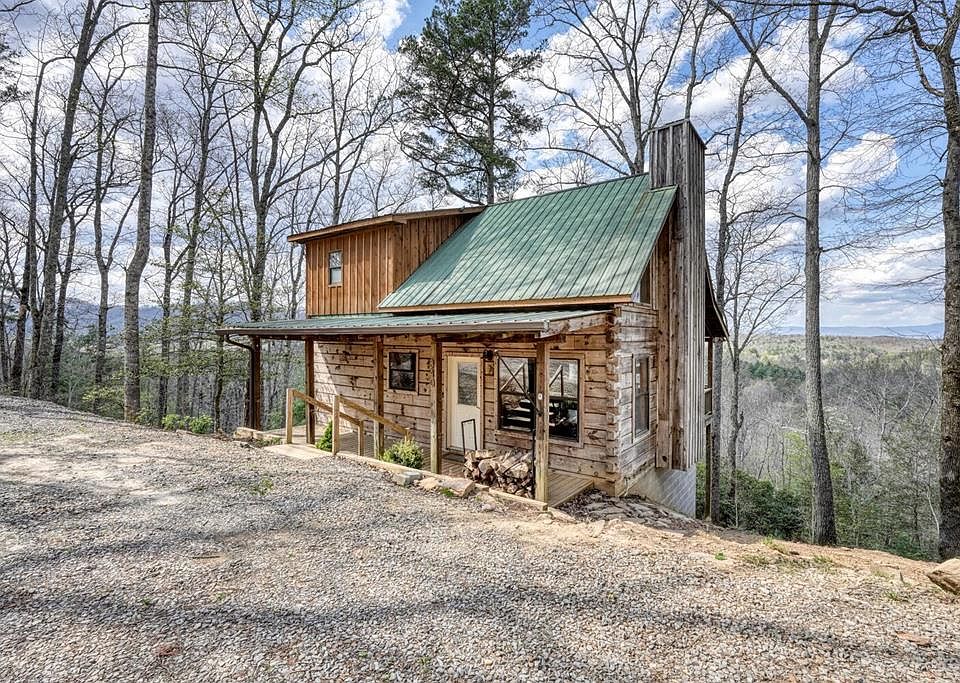 1st image of 340 Mountain Top Dr
