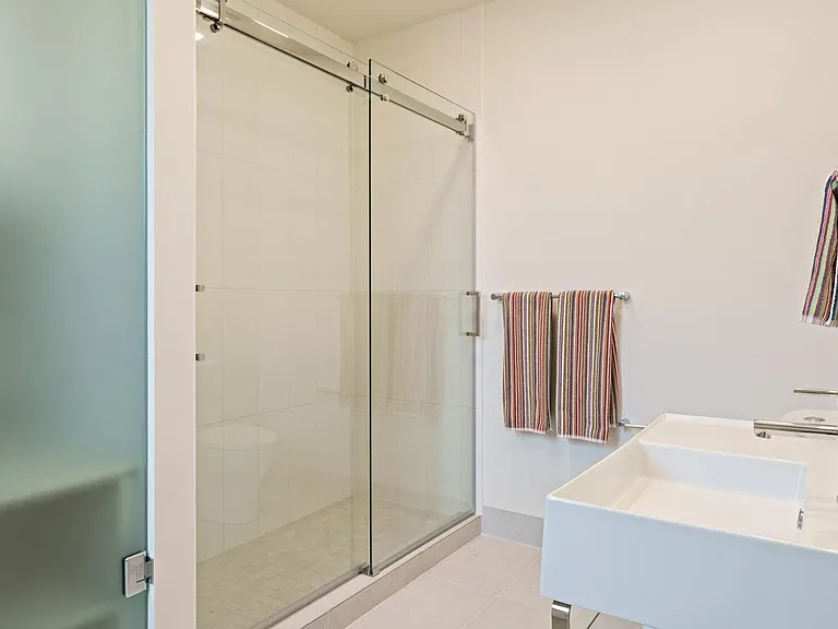 211 SW Log Ct — Photo 11