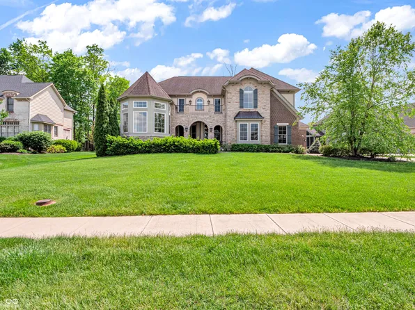 10792 Harbor Bay Dr, Fishers, IN 46040