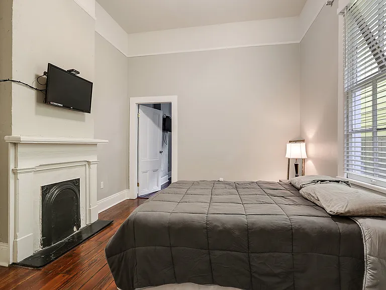 1408 Constance St — Photo 4