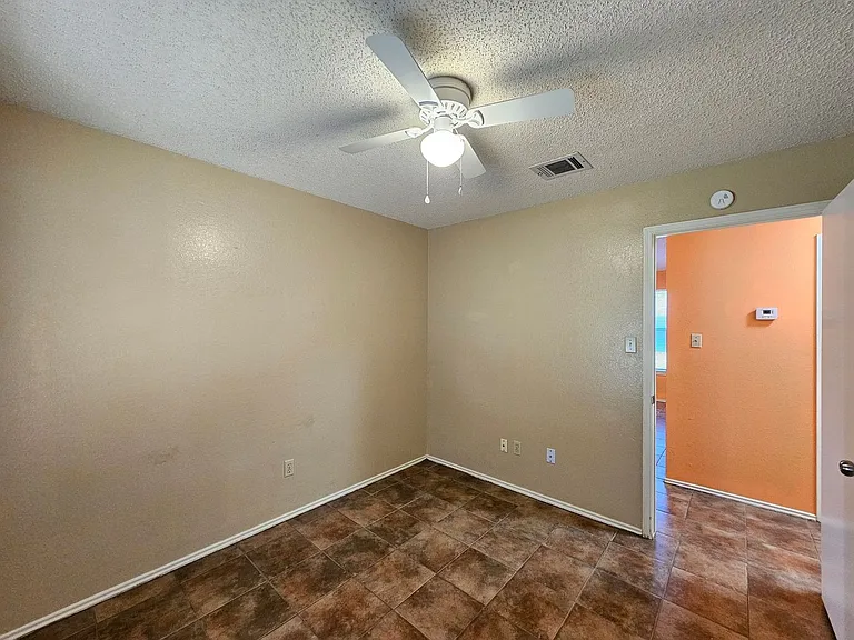 1507 Nina Dr — Photo 20