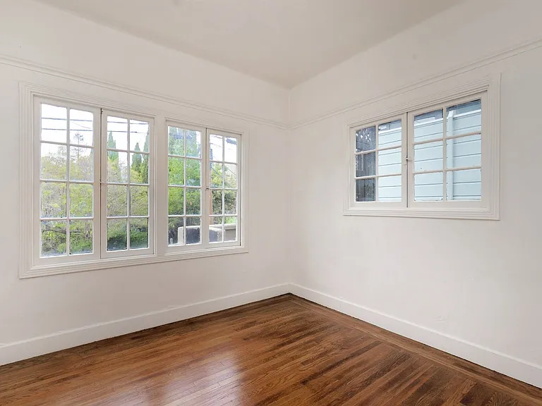 970 Vermont St — Photo 12