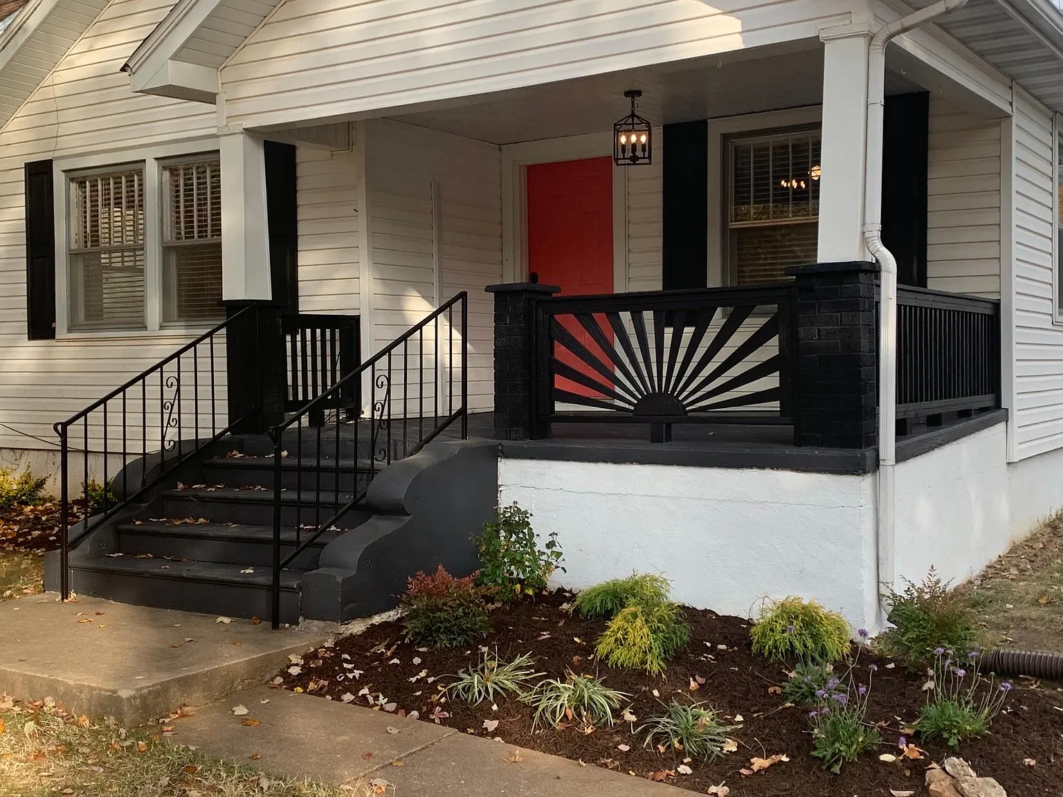 417 W Ildereen St — Photo 3
