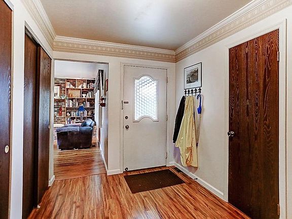 4th image of 3007 Homeworth Ln