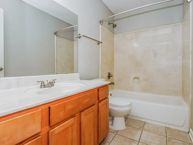 10182 Sorrento Pl — Photo 15