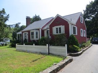 417 Broadway, Raynham, MA 02767