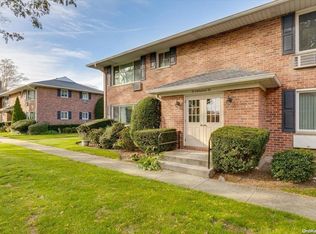 51 Edmunton Dr APT F18, North Babylon, NY 11703