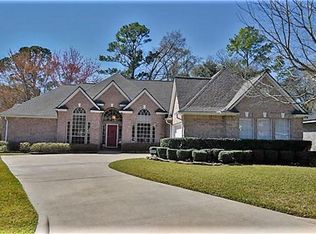 123 Lake View Cir, Montgomery, TX 77356