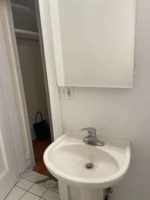 Rented by K & O Realty Associates Inc. | media 36