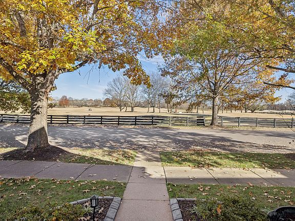 4th image of 4037 Deer Creek Blvd