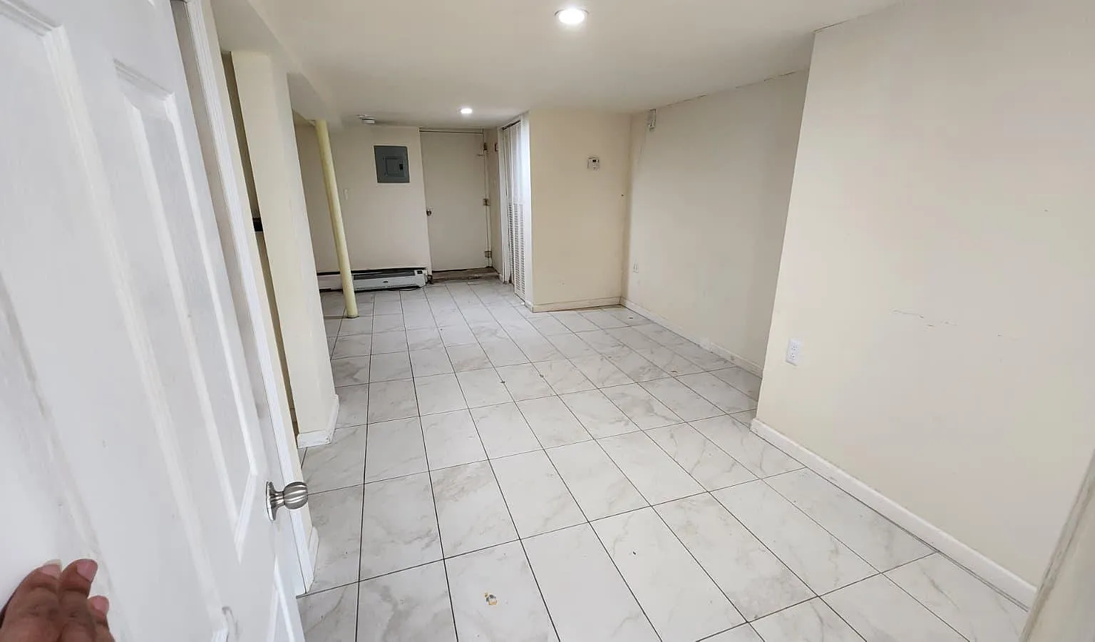 1 bed, 800 sqft, $1,950 — Photo 3