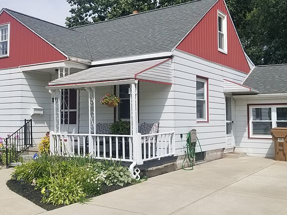 2nd image of 91 Woodridge Ave