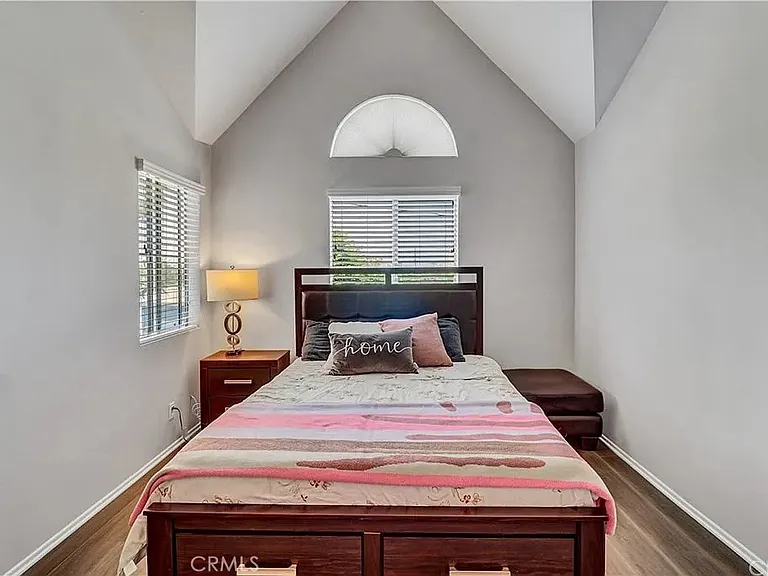 1200 Gaviota Ave #305 — Photo 9