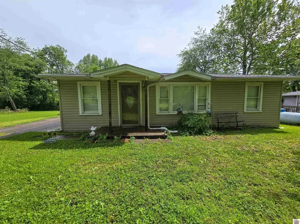 1140 Throgmorton Rd, Paducah, KY 42003