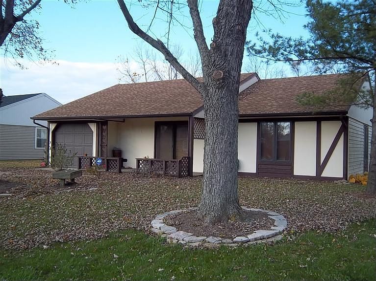 1st image of 62 Gibraltar Dr
