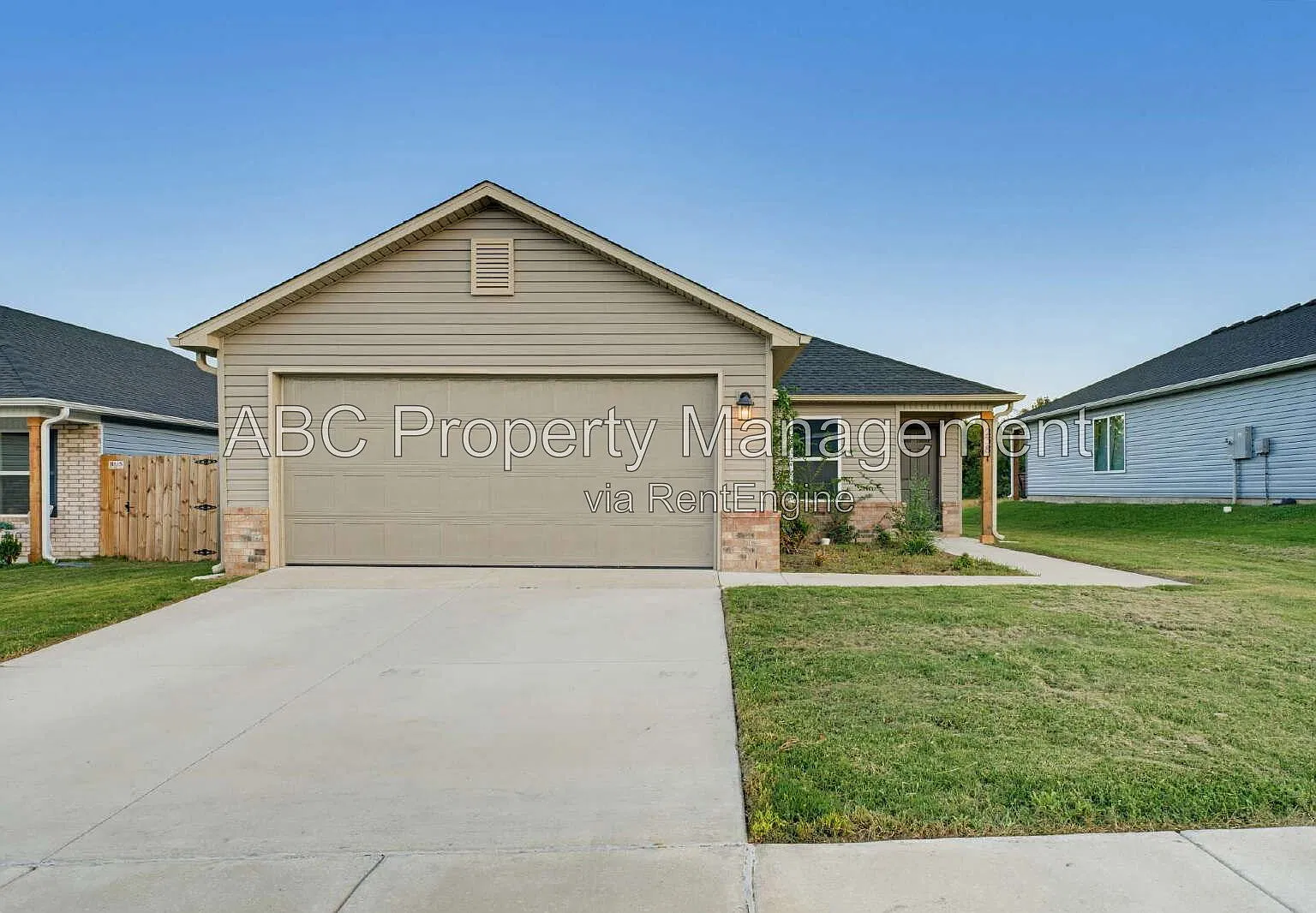 4 bed, 2.0 bath, 1496 sqft, $1,800 — Photo 1
