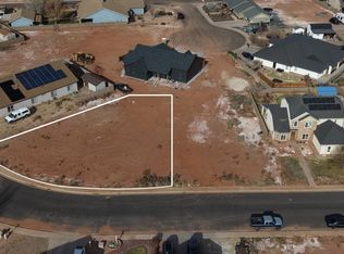 1966 Round House Dr, Winslow, AZ 86047