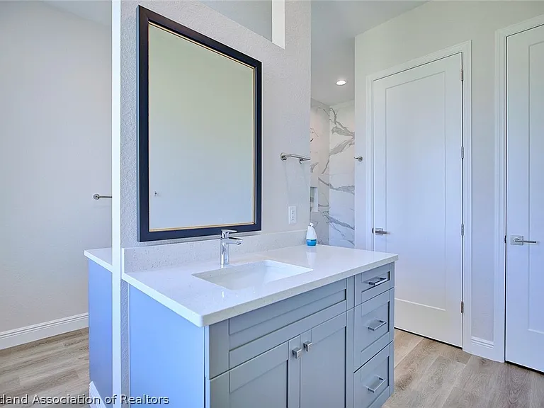 6416 Concord Dr — Photo 27